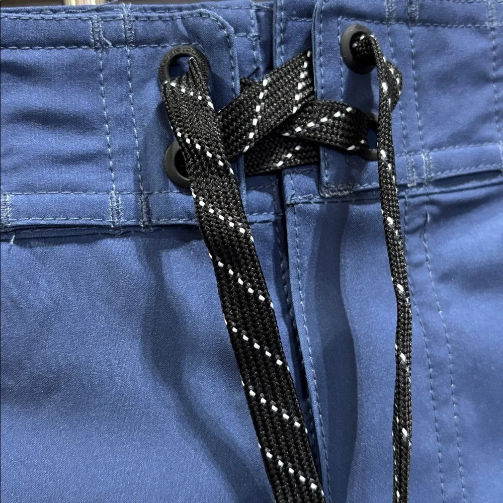 Quicksilver Board Shorts/Swim Trunks, drawstring waist,back Velcro vented pocket